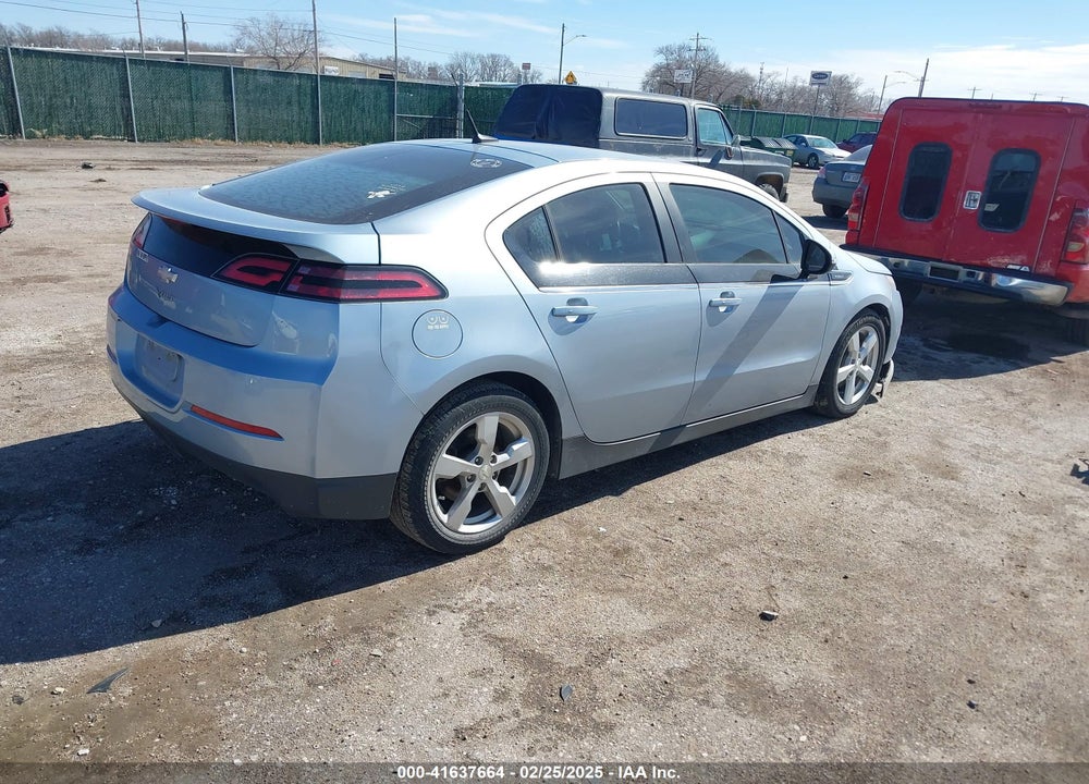 2014 CHEVROLET VOLT VIN: 1G1RA6E49EU132301