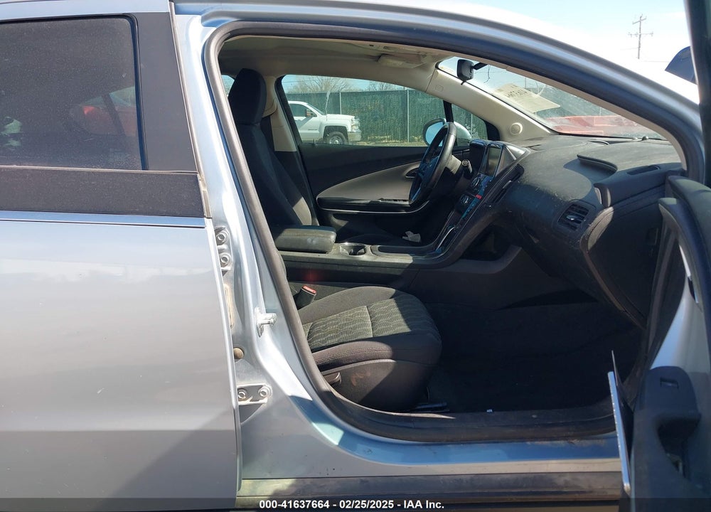 2014 CHEVROLET VOLT VIN: 1G1RA6E49EU132301