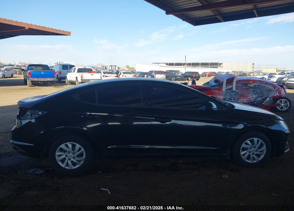 2020 HYUNDAI ELANTRA VIN: 5NPD74LF9LH593675