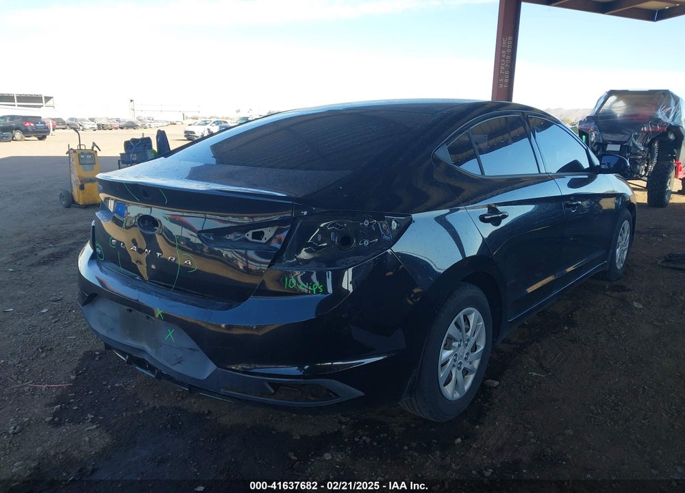 2020 HYUNDAI ELANTRA VIN: 5NPD74LF9LH593675