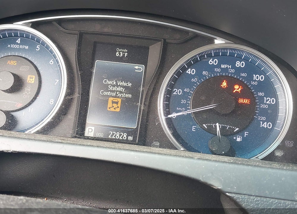 2017 TOYOTA CAMRY VIN: 4T1BF1FK7HU321037