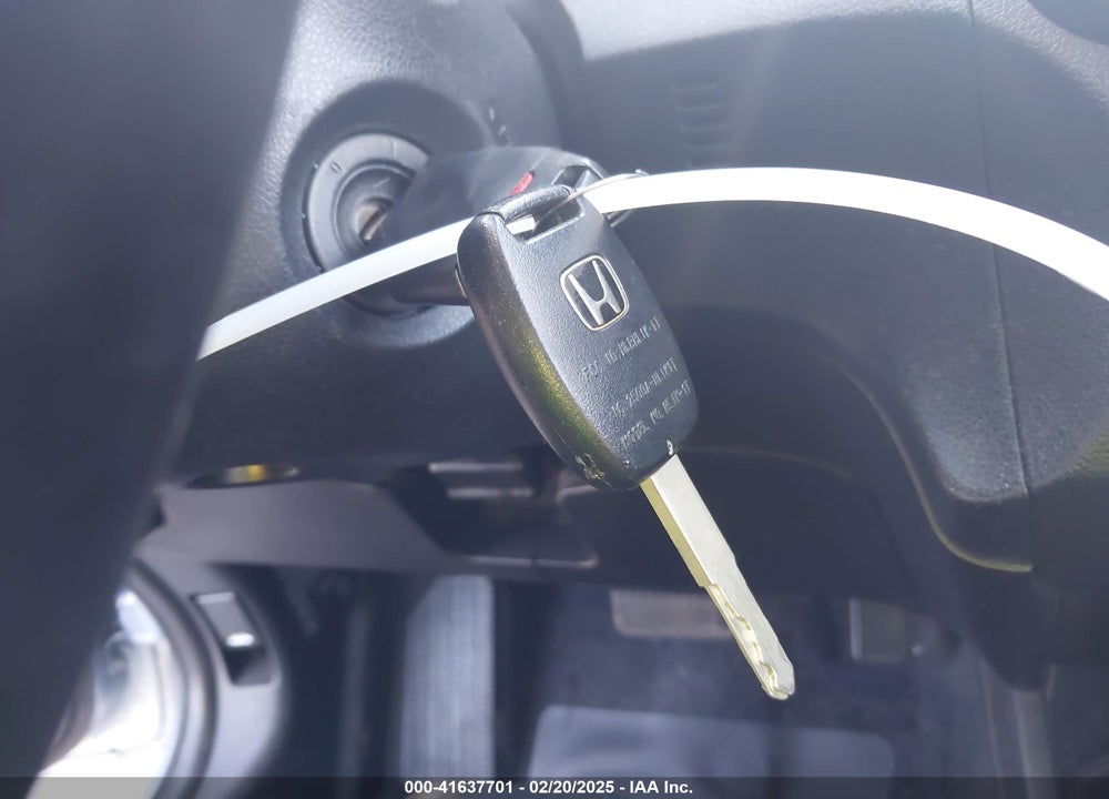 2010 HONDA FIT SPORT VIN: JHMGE8H40AC025713