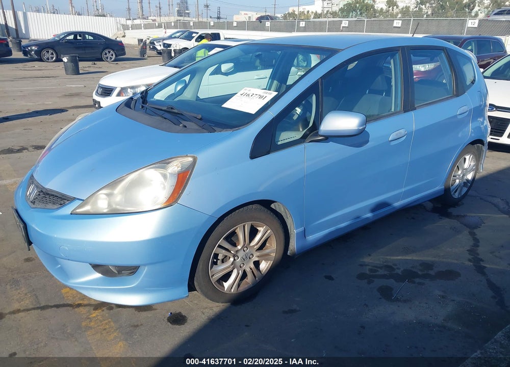 2010 HONDA FIT SPORT VIN: JHMGE8H40AC025713