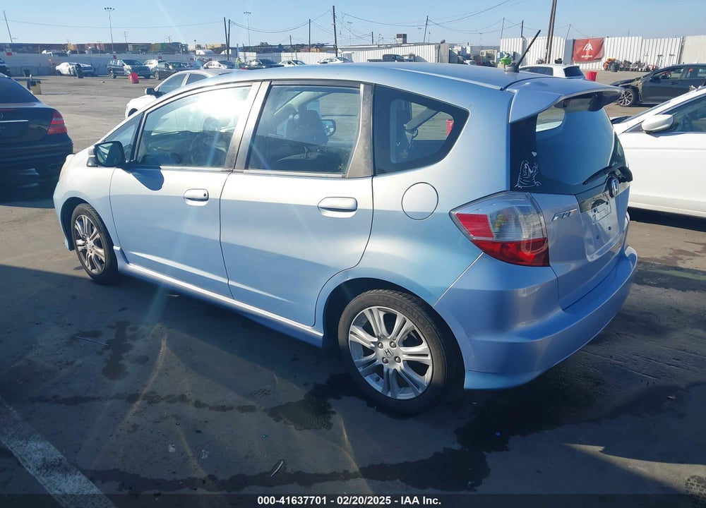 2010 HONDA FIT SPORT VIN: JHMGE8H40AC025713