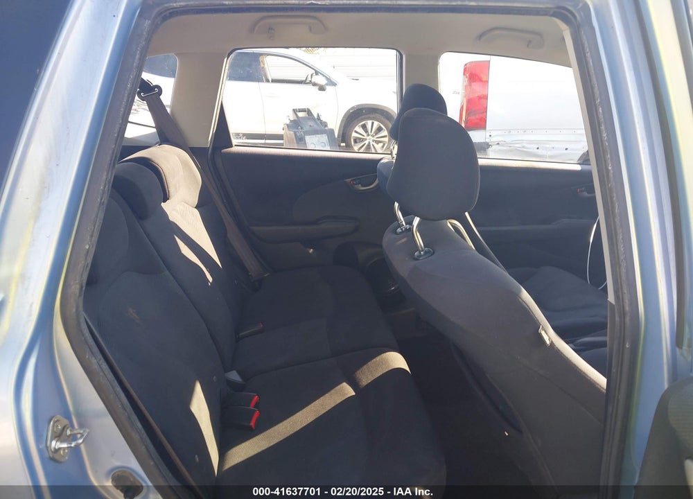 2010 HONDA FIT SPORT VIN: JHMGE8H40AC025713