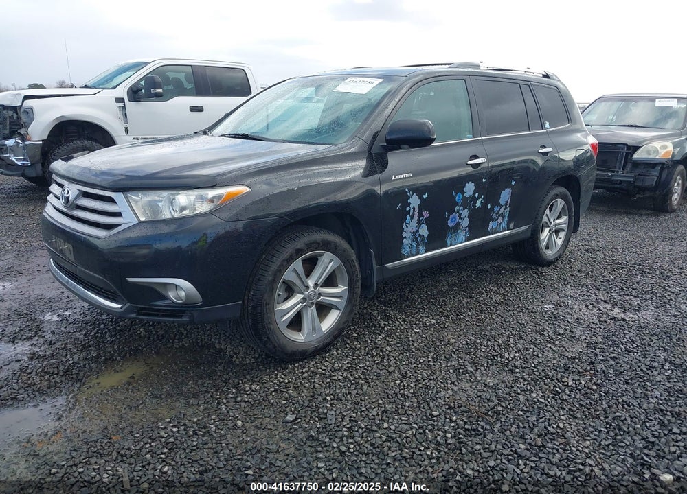 2013 TOYOTA HIGHLANDER LIMITED V6 VIN: 5TDDK3EH8DS268535