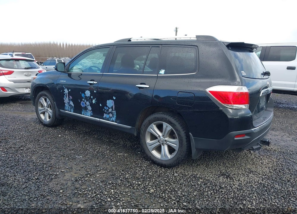 2013 TOYOTA HIGHLANDER LIMITED V6 VIN: 5TDDK3EH8DS268535