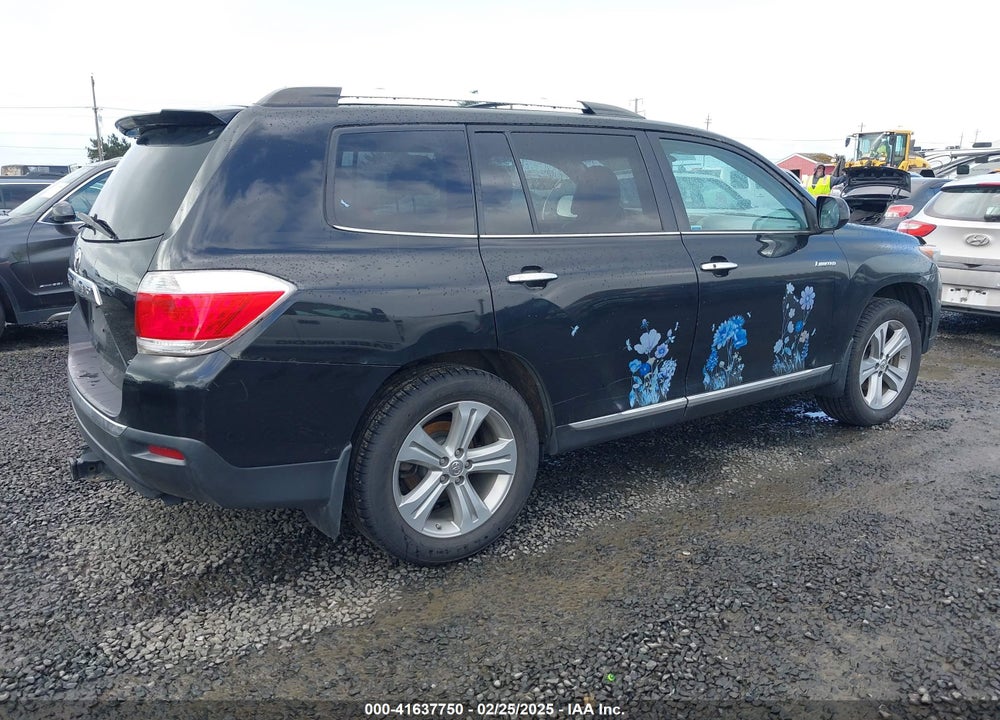 2013 TOYOTA HIGHLANDER LIMITED V6 VIN: 5TDDK3EH8DS268535