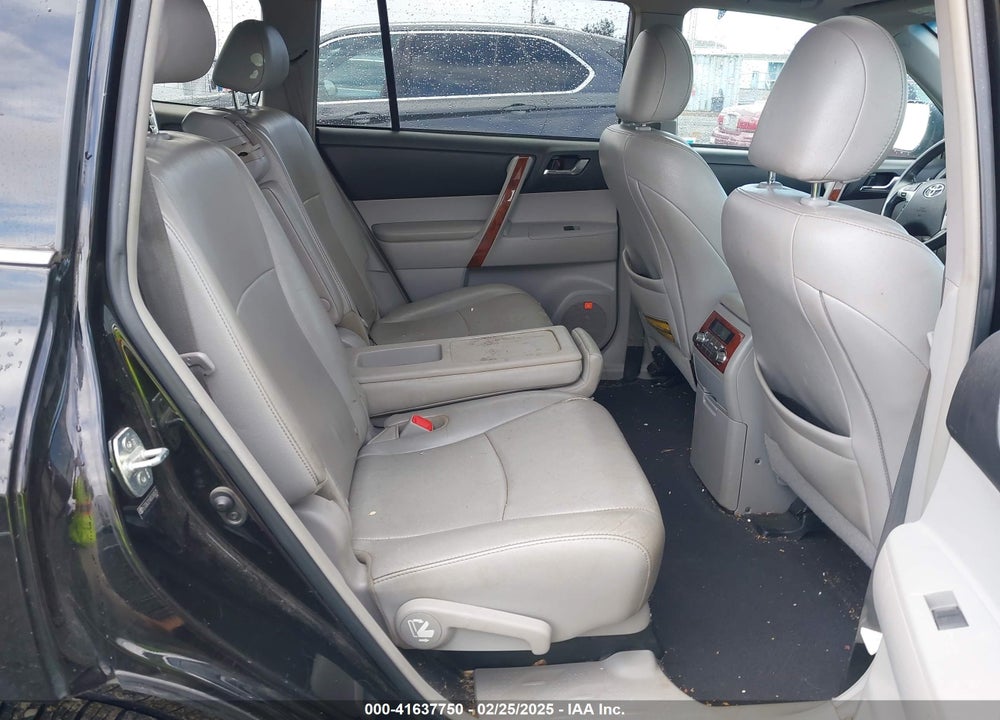 2013 TOYOTA HIGHLANDER LIMITED V6 VIN: 5TDDK3EH8DS268535
