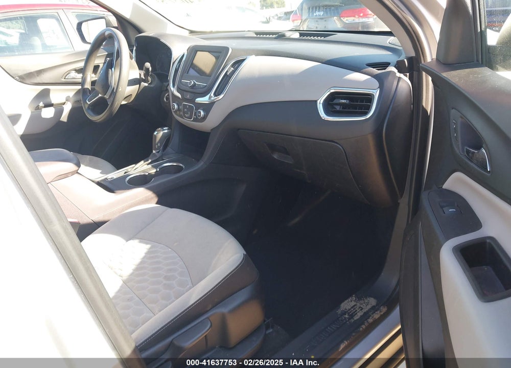 2019 CHEVROLET EQUINOX LS VIN: 3GNAXHEV0KS619090