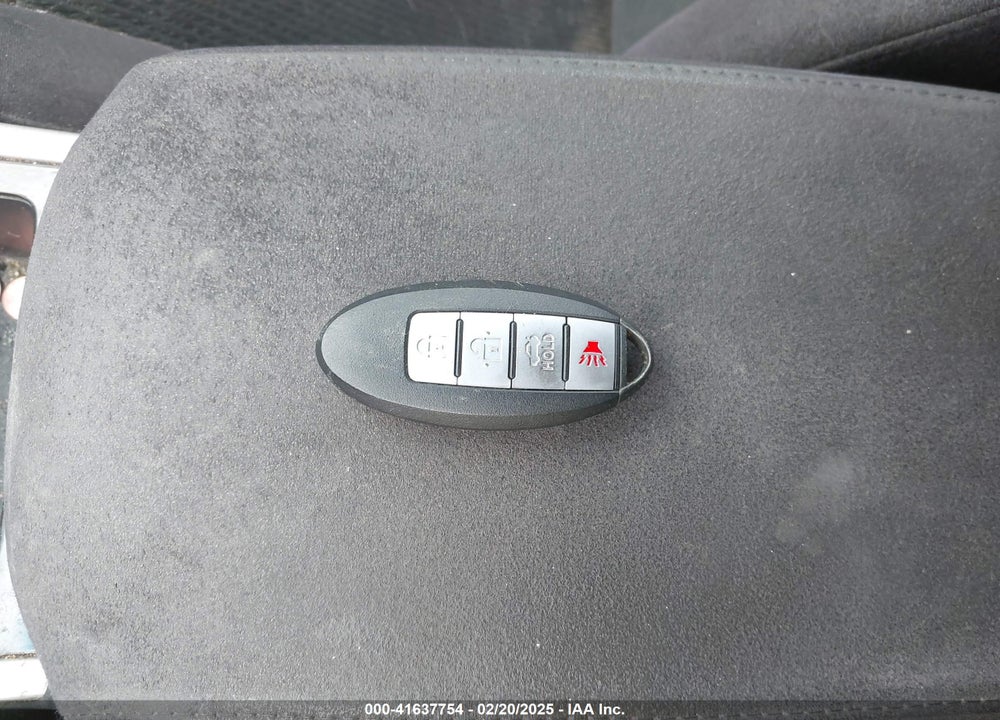 2013 NISSAN ALTIMA VIN: 1N4AL3AP8DC238942