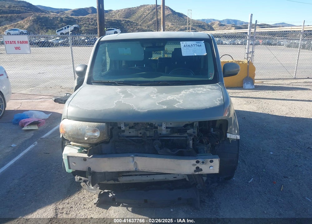 2010 NISSAN CUBE 1.8S VIN: JN8AZ2KR5AT168092