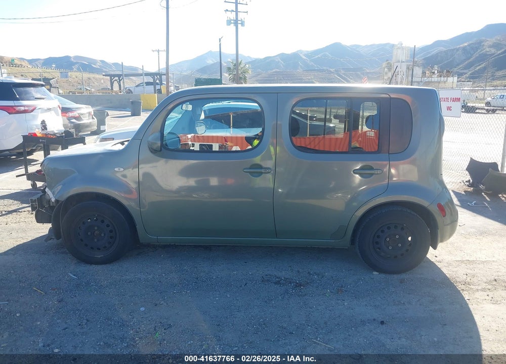 2010 NISSAN CUBE 1.8S VIN: JN8AZ2KR5AT168092