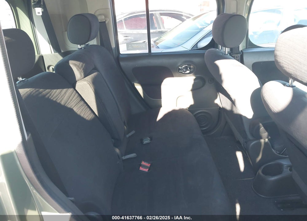 2010 NISSAN CUBE 1.8S VIN: JN8AZ2KR5AT168092