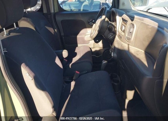 2010 NISSAN CUBE 1.8S VIN: JN8AZ2KR5AT168092