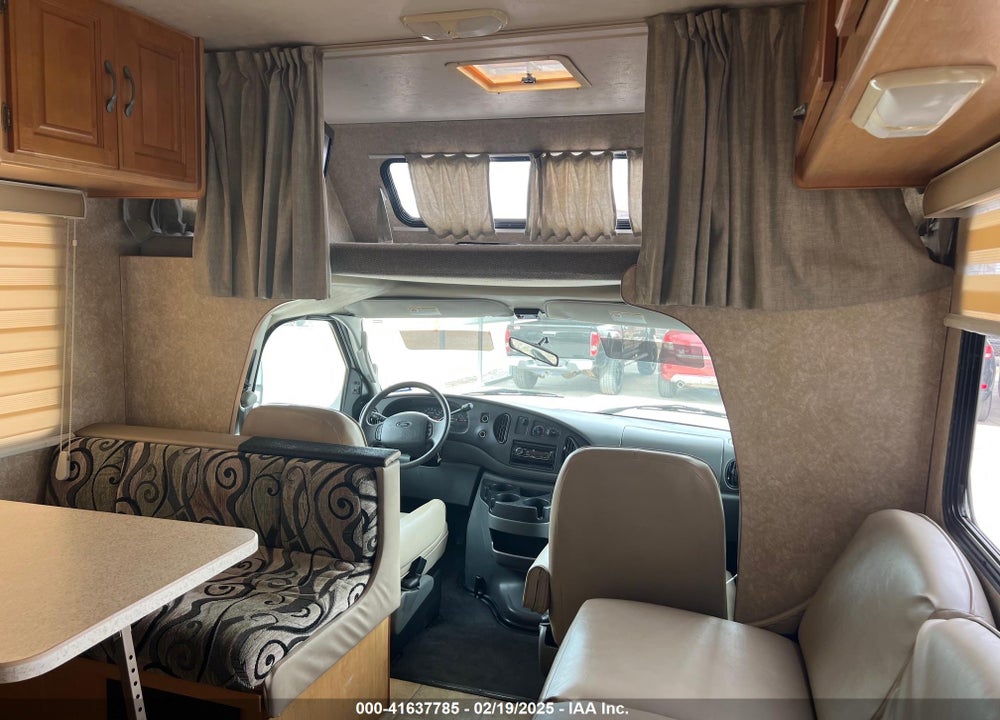 2008 FORD E-350 CUTAWAY VIN: 1FDWE35S88DB04193