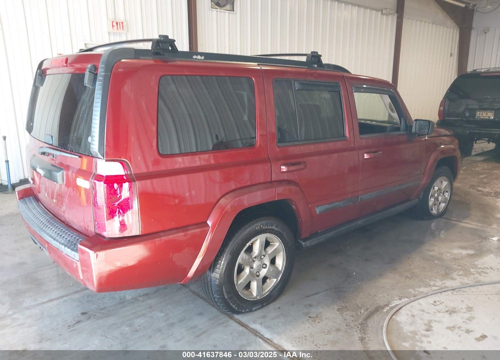 2007 JEEP COMMANDER VIN: 1J8HG48K17C669942