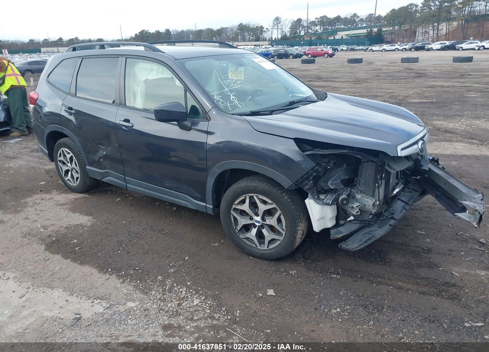 2019 SUBARU FORESTER VIN: JF2SKAGC5KH585706