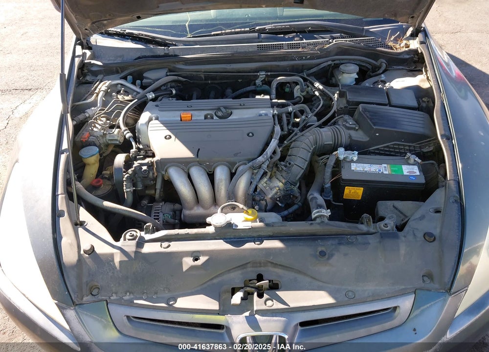 2005 HONDA ACCORD 2.4 LX VIN: 1HGCM56475A120096