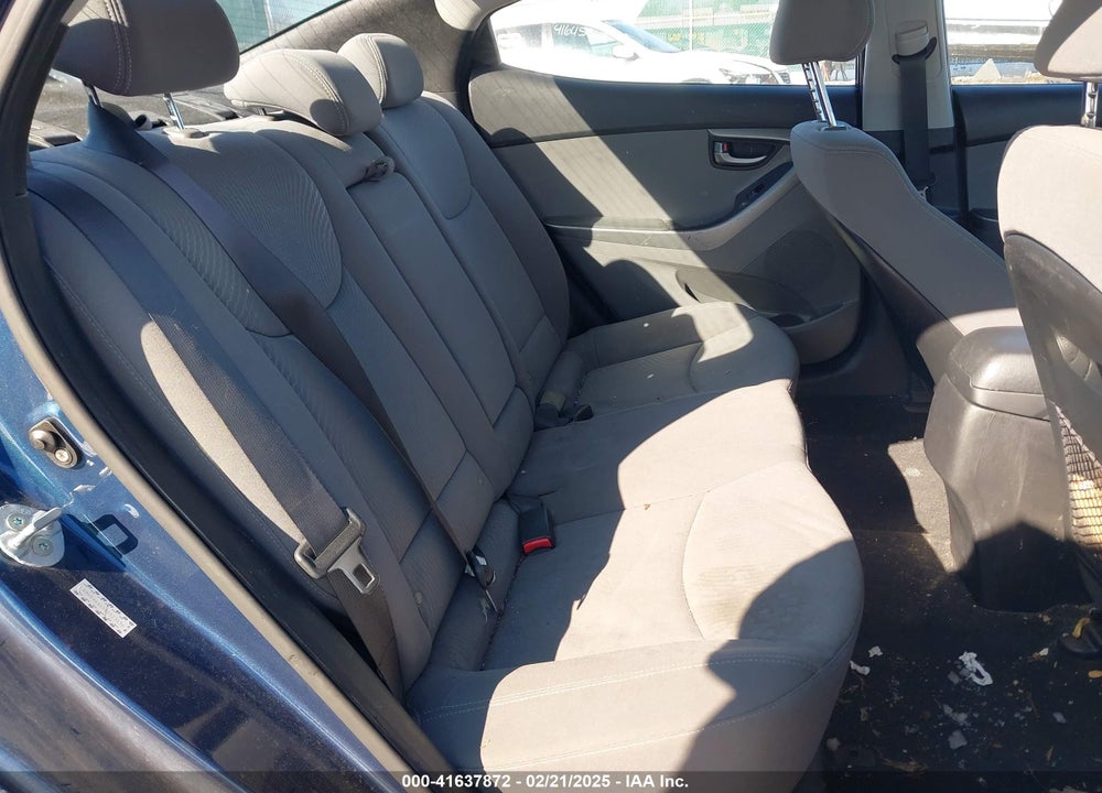 2016 HYUNDAI ELANTRA SE VIN: KMHDH4AE6GU523436