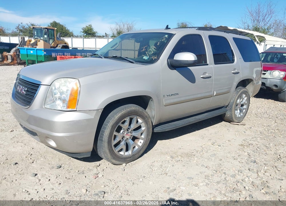2007 GMC YUKON VIN: 1GKFK130X7J116272