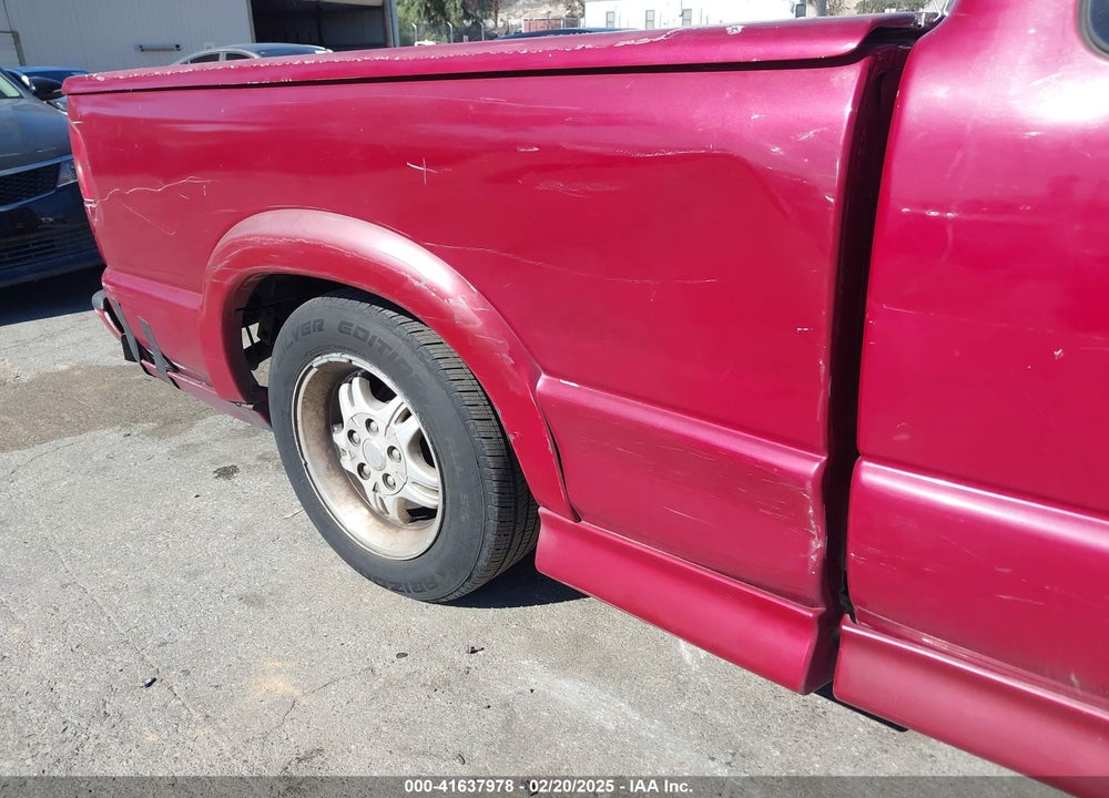 2003 CHEVROLET S-10 LS VIN: 1GCCS19X338177239