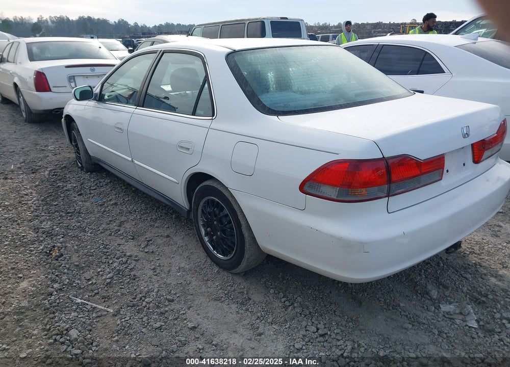 2001 HONDA ACCORD VIN: 1HGCG66521A120748