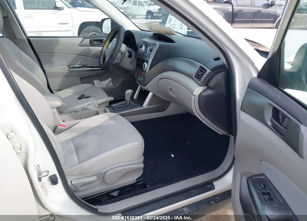 2013 SUBARU FORESTER VIN: JF2SHABC6DH435211