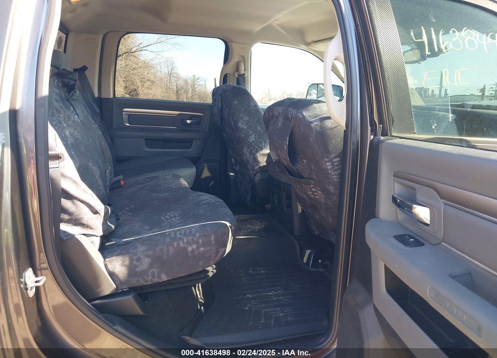 2015 RAM 3500 BIG HORN VIN: 3C63RRHL2FG618843