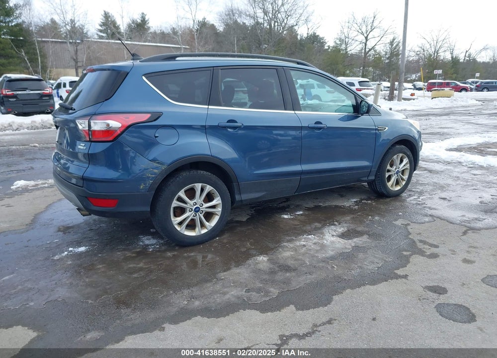 2018 FORD ESCAPE SE VIN: 1FMCU9GD9JUA38671