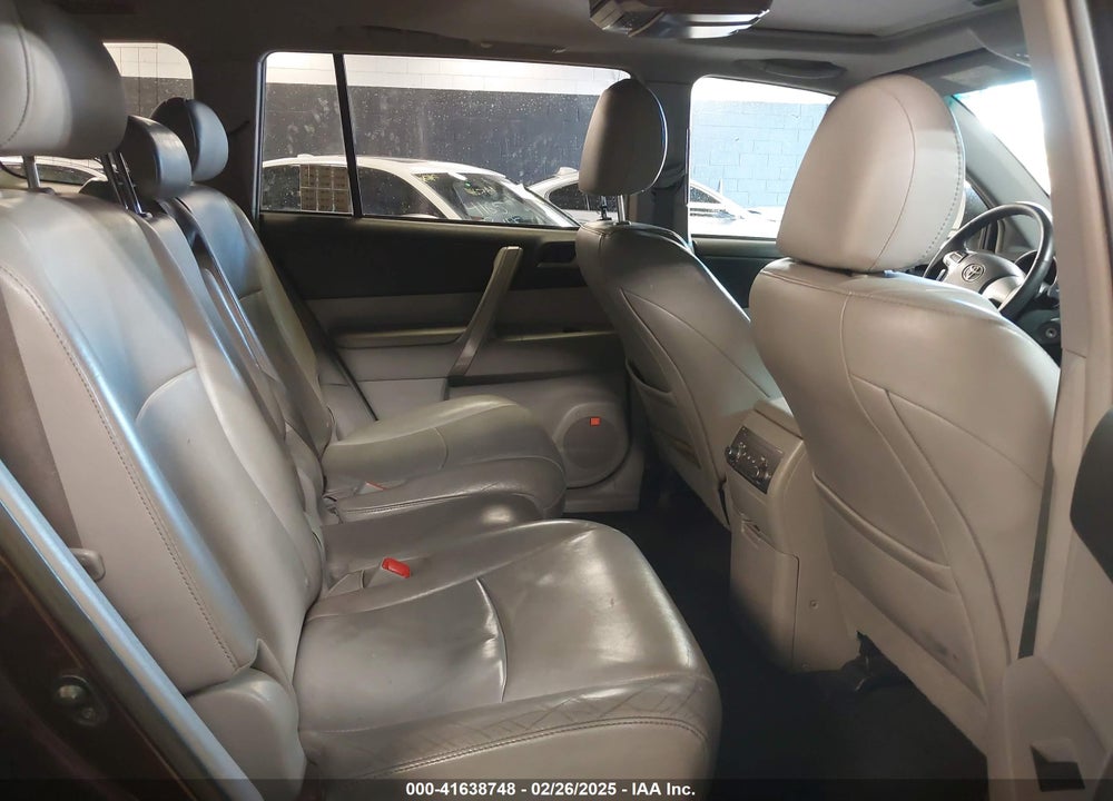2012 TOYOTA HIGHLANDER VIN: 5TDBK3EH9CS168045