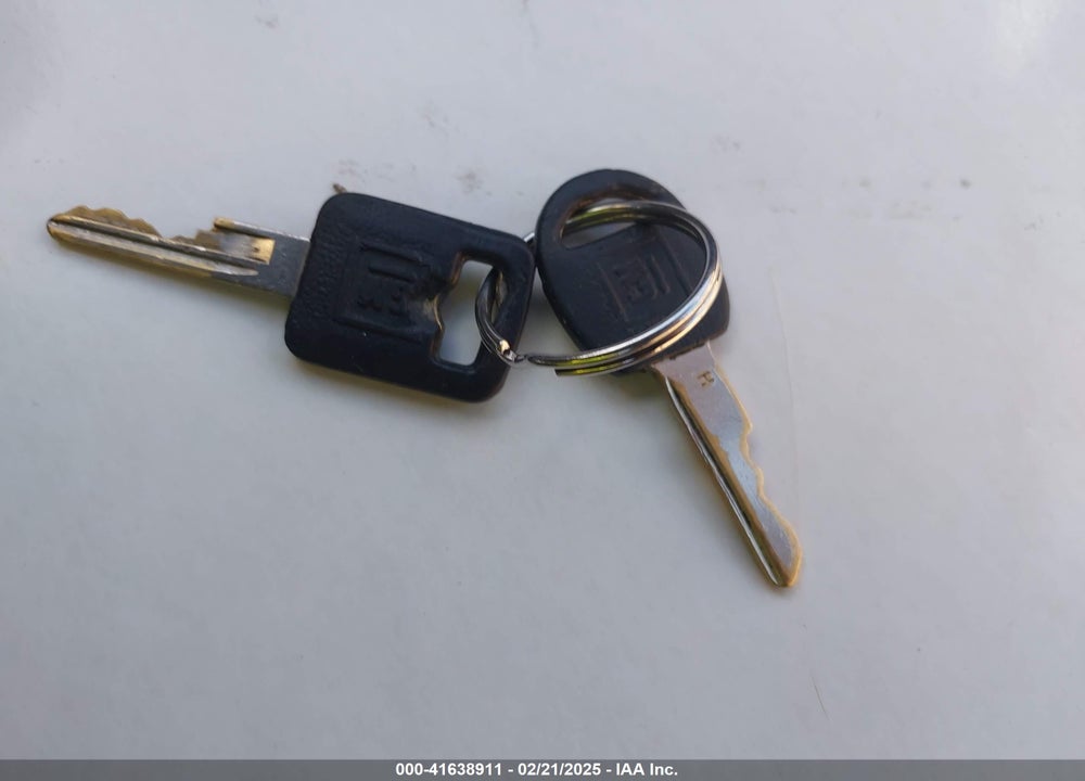1994 CHEVROLET GMT-400 K2500 VIN: 1GCFK24K3RE207901