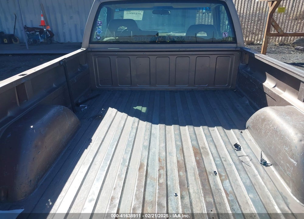 1994 CHEVROLET GMT-400 K2500 VIN: 1GCFK24K3RE207901