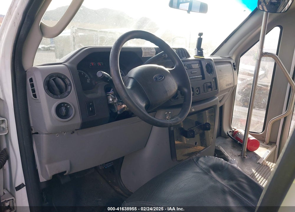 2014 FORD E-350 CUTAWAY VIN: 1FDEE3FL8EDA74742
