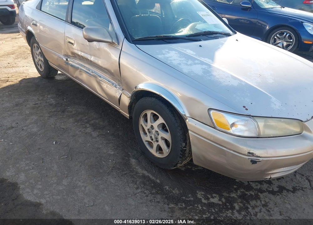 1998 TOYOTA CAMRY XLE V6 VIN: 4T1BF28K3WU055466
