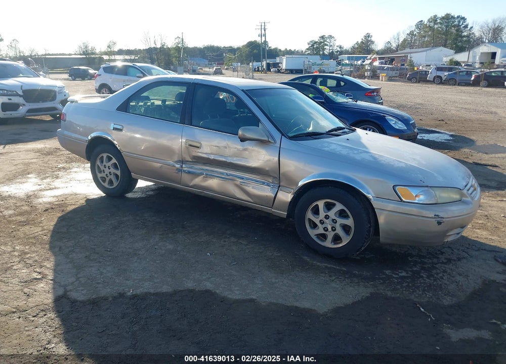 1998 TOYOTA CAMRY XLE V6 VIN: 4T1BF28K3WU055466