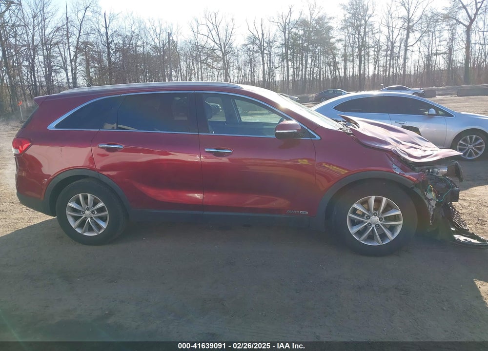 2018 KIA SORENTO VIN: 5XYPGDA53JG425123