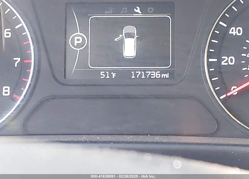 2018 KIA SORENTO VIN: 5XYPGDA53JG425123