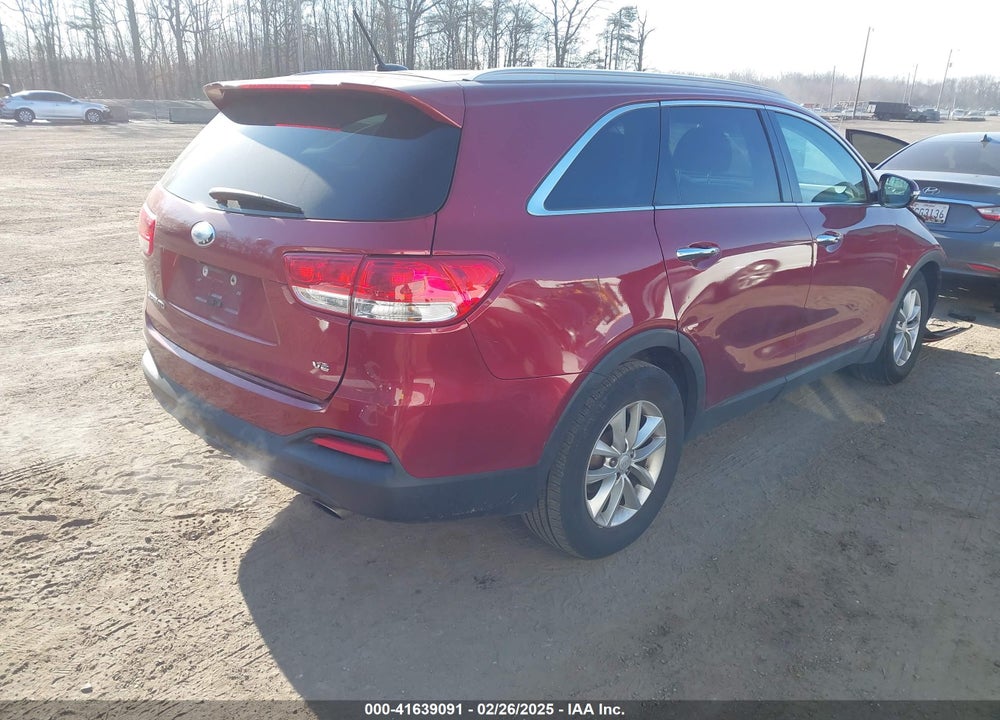 2018 KIA SORENTO VIN: 5XYPGDA53JG425123