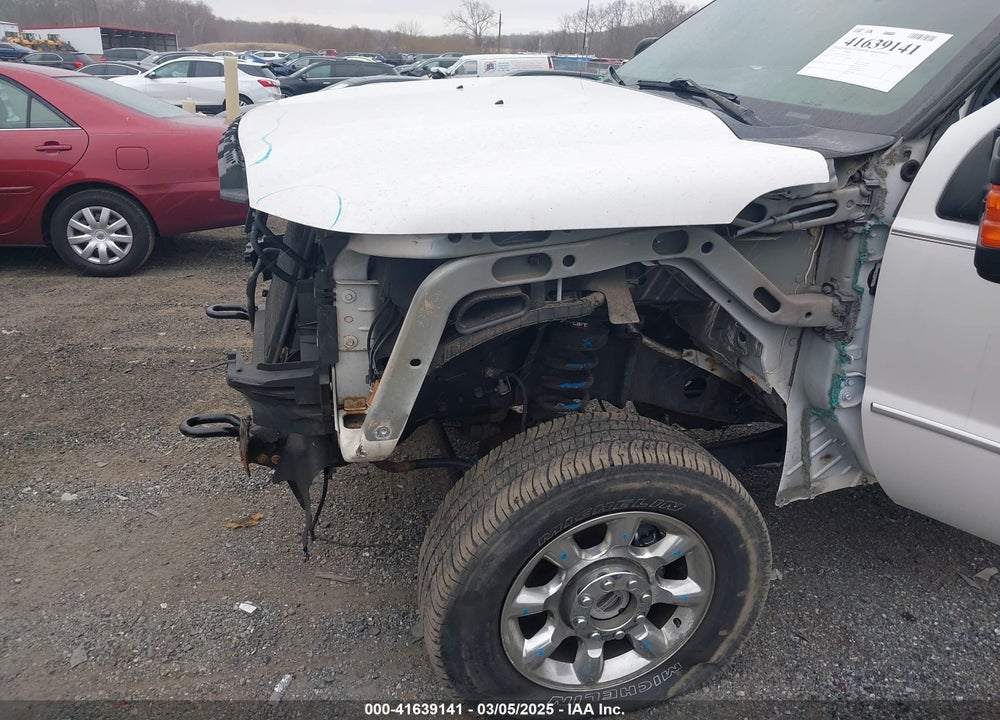 2014 FORD F250 VIN: 1FT7W2B67EEB74460