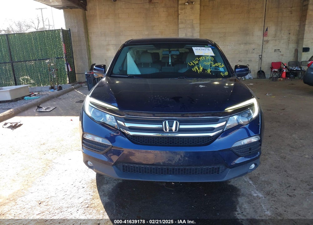 2018 HONDA PILOT VIN: 5FNYF6H50JB031191