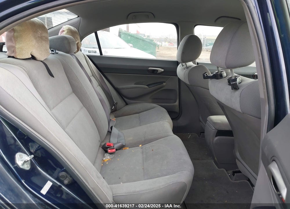 2009 HONDA CIVIC LX VIN: 19XFA16529E043405