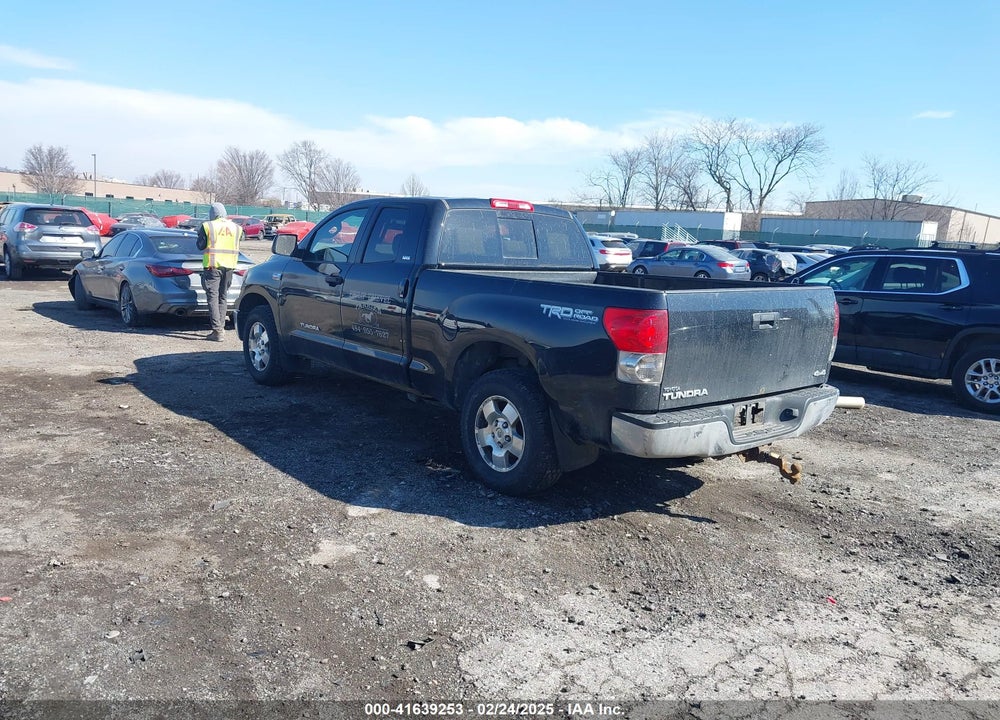 2008 TOYOTA TUNDRA SR5 5.7L V8 VIN: 5TBBV54168S520506