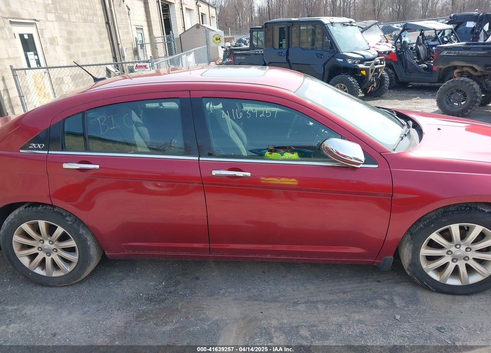 2013 CHRYSLER 200 VIN: 1C3CCBCG5DN573806