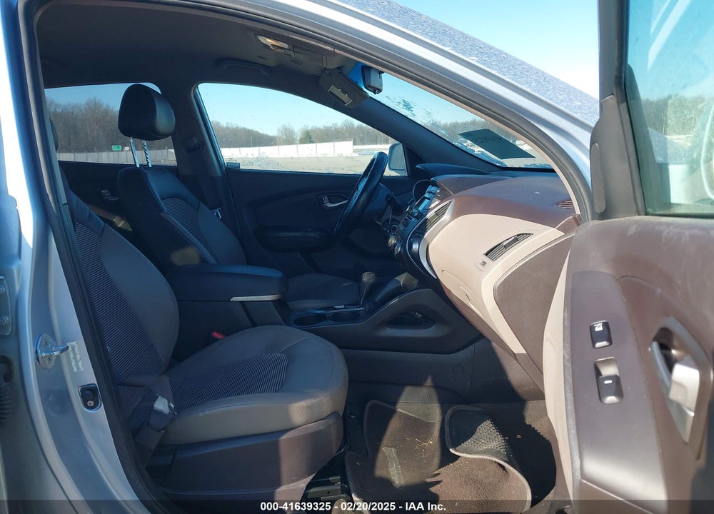 2012 HYUNDAI TUCSON GLS VIN: KM8JU3AC5CU513725