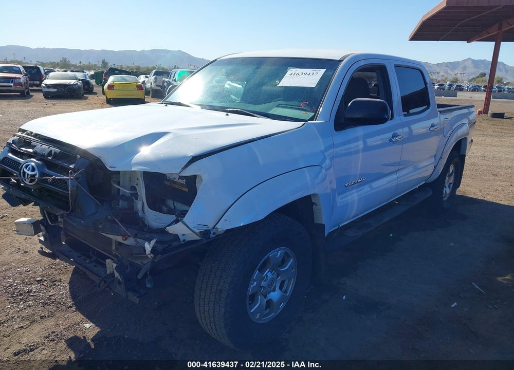 2015 TOYOTA TACOMA VIN: 5TFLU4EN6FX123802