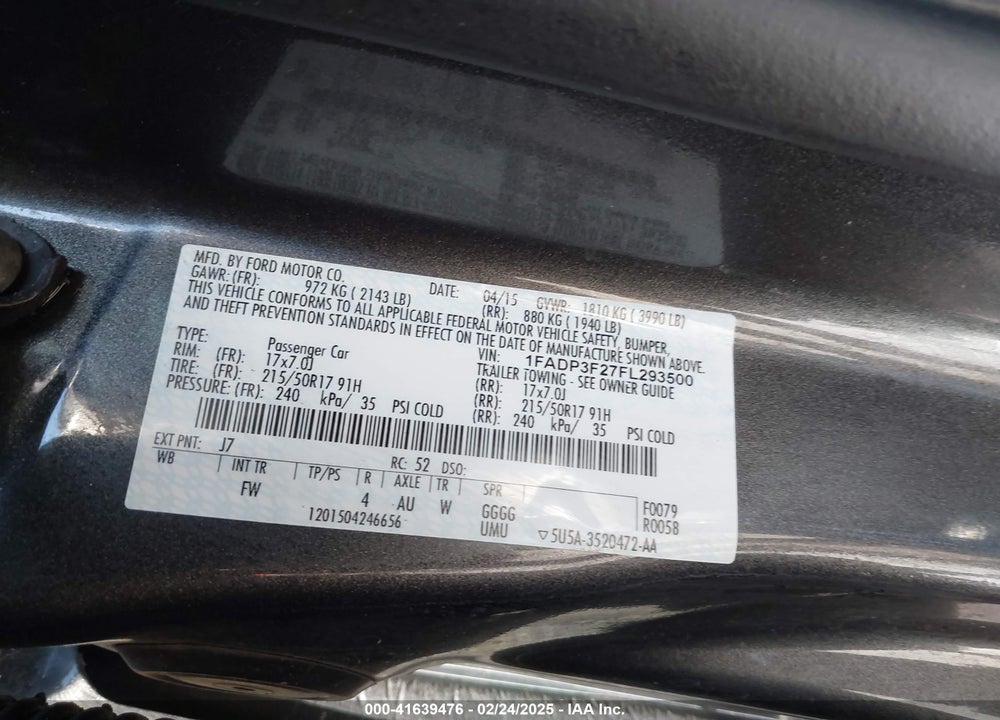 2015 FORD FOCUS SE VIN: 1FADP3F27FL293500