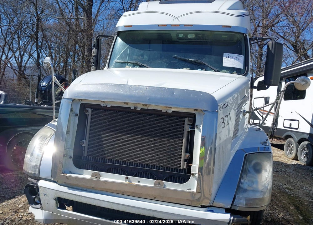 2007 VOLVO VN VNL VIN: 4V4NC9GH57N458020