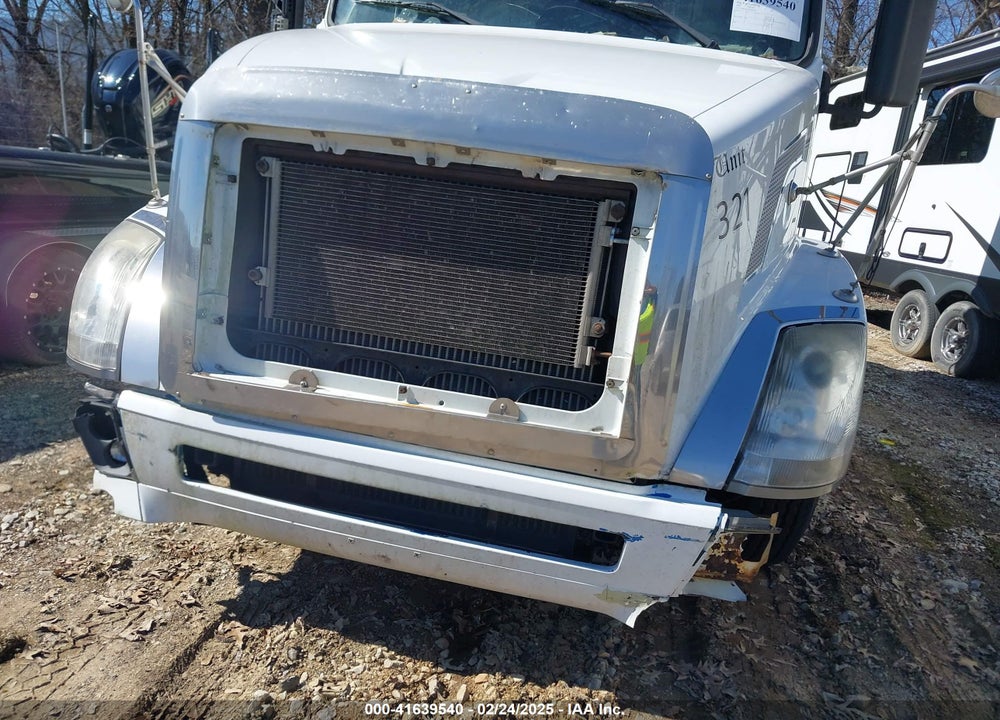 2007 VOLVO VN VNL VIN: 4V4NC9GH57N458020