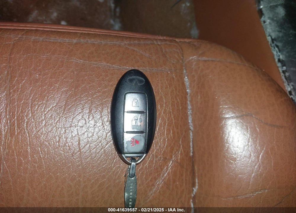 2007 INFINITI FX35 VIN: JNRAS08UX7X100906